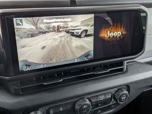 New 2026 Jeep Gladiator Sport image 22