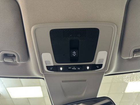 Used 2024 Honda Civic EX image 39