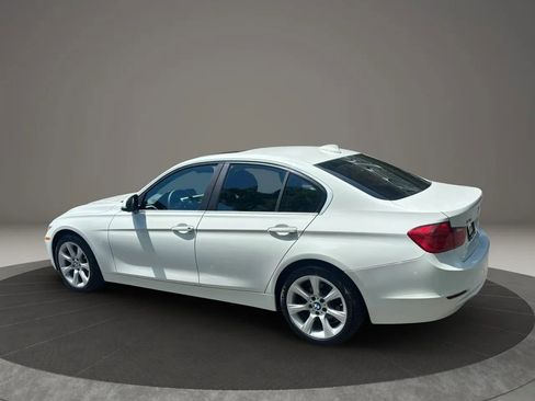 Used 2015 BMW 320i xDrive Sedan AWD/4WD image 10