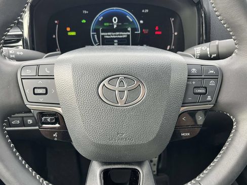 New 2025 Toyota Camry SE FWD image 16
