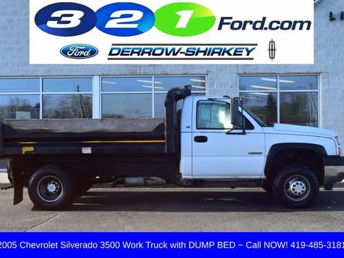 Used 2005 Chevrolet Silverado 3500 W/T w/ Snow Plow Prep Package AWD/4WD image 3