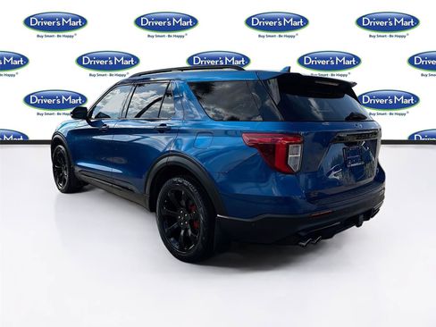 Used 2020 Ford Explorer ST w/ ST Street Pack image 5