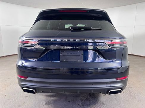 Certified 2023 Porsche Cayenne image 6