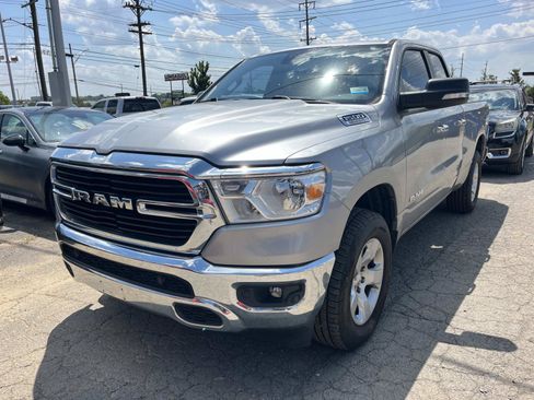 Used 2019 RAM 1500 Big Horn AWD/4WD image 3