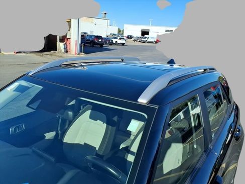 Used 2022 Hyundai Venue SEL image 29