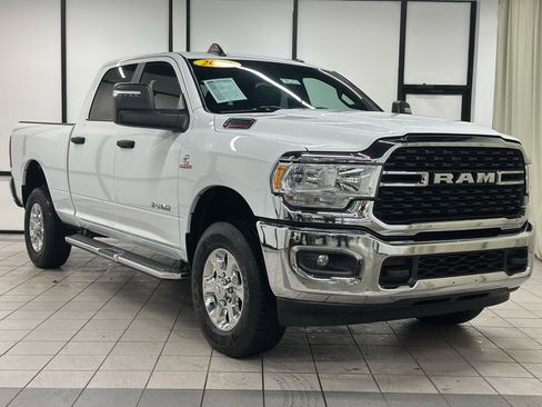 Used 2024 RAM 2500 Big Horn image 1