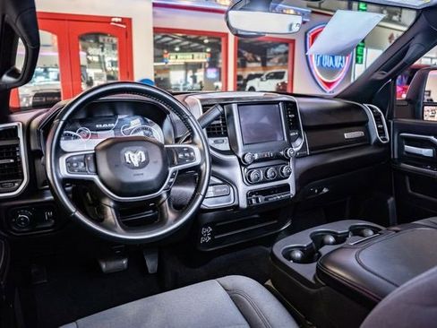 Used 2024 RAM 3500 Big Horn image 12