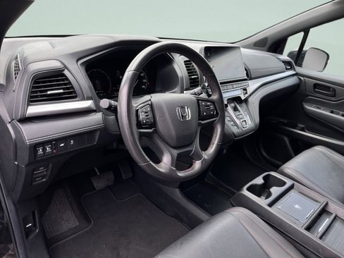 Used 2025 Honda Odyssey Sport-L image 16