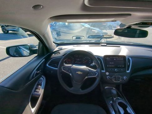 Certified 2024 Chevrolet Malibu LT image 34