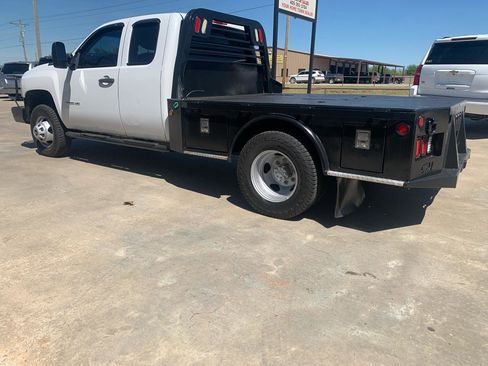 Used 2013 Chevrolet Silverado 3500 W/T image 4