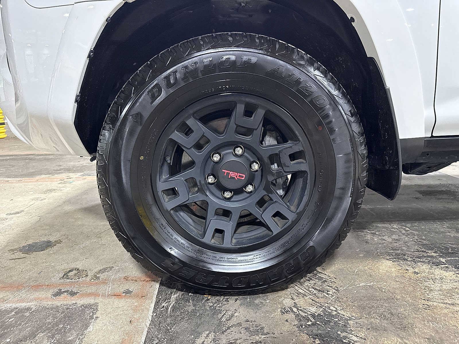 Certified 2024 Toyota 4Runner SR5 AWD/4WD image 10