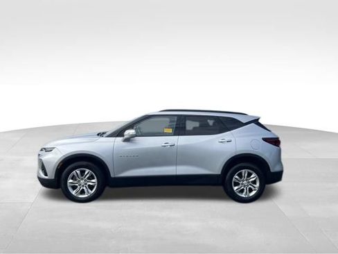Used 2020 Chevrolet Blazer LT AWD/4WD image 2