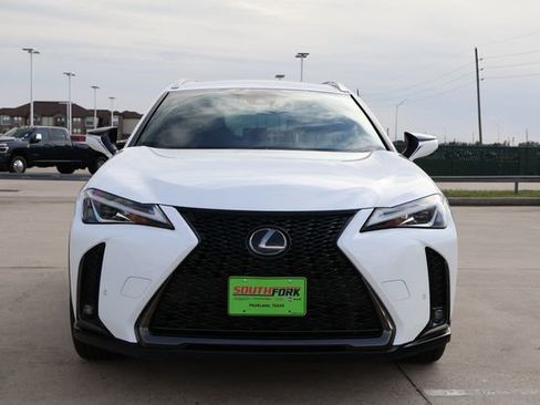 Used 2021 Lexus UX 200 F Sport image 2