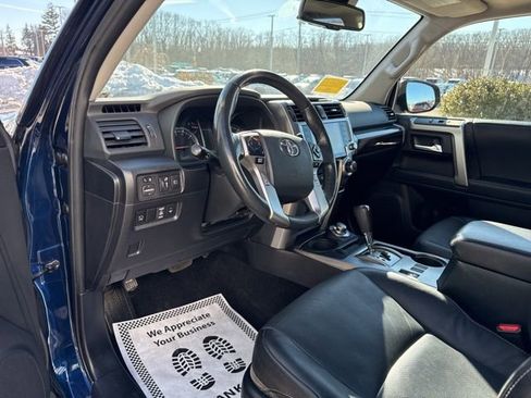 Used 2023 Toyota 4Runner Limited image 22