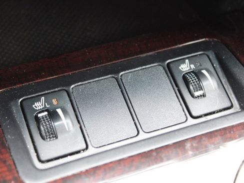 Used 2012 Toyota Camry XLE image 38