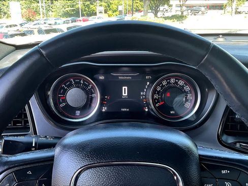 Used 2019 Dodge Challenger SXT RWD image 25