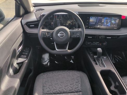 New 2026 Nissan Kicks SV FWD image 29