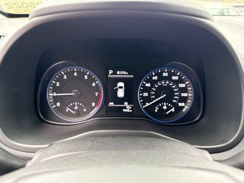 Used 2023 Hyundai Kona SEL AWD/4WD image 6