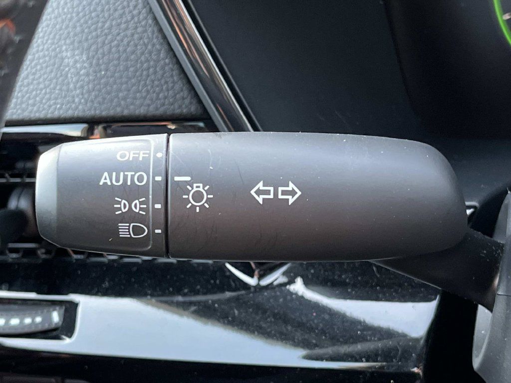 Used 2025 Honda CR-V Sport Touring image 44