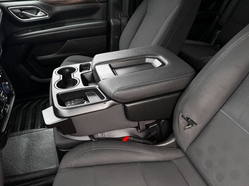 Used 2021 Chevrolet Tahoe 4WD w/ Remote Keyless Entry Package image 26