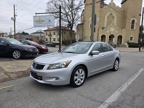 Used 2009 Honda Accord EX-L image 1