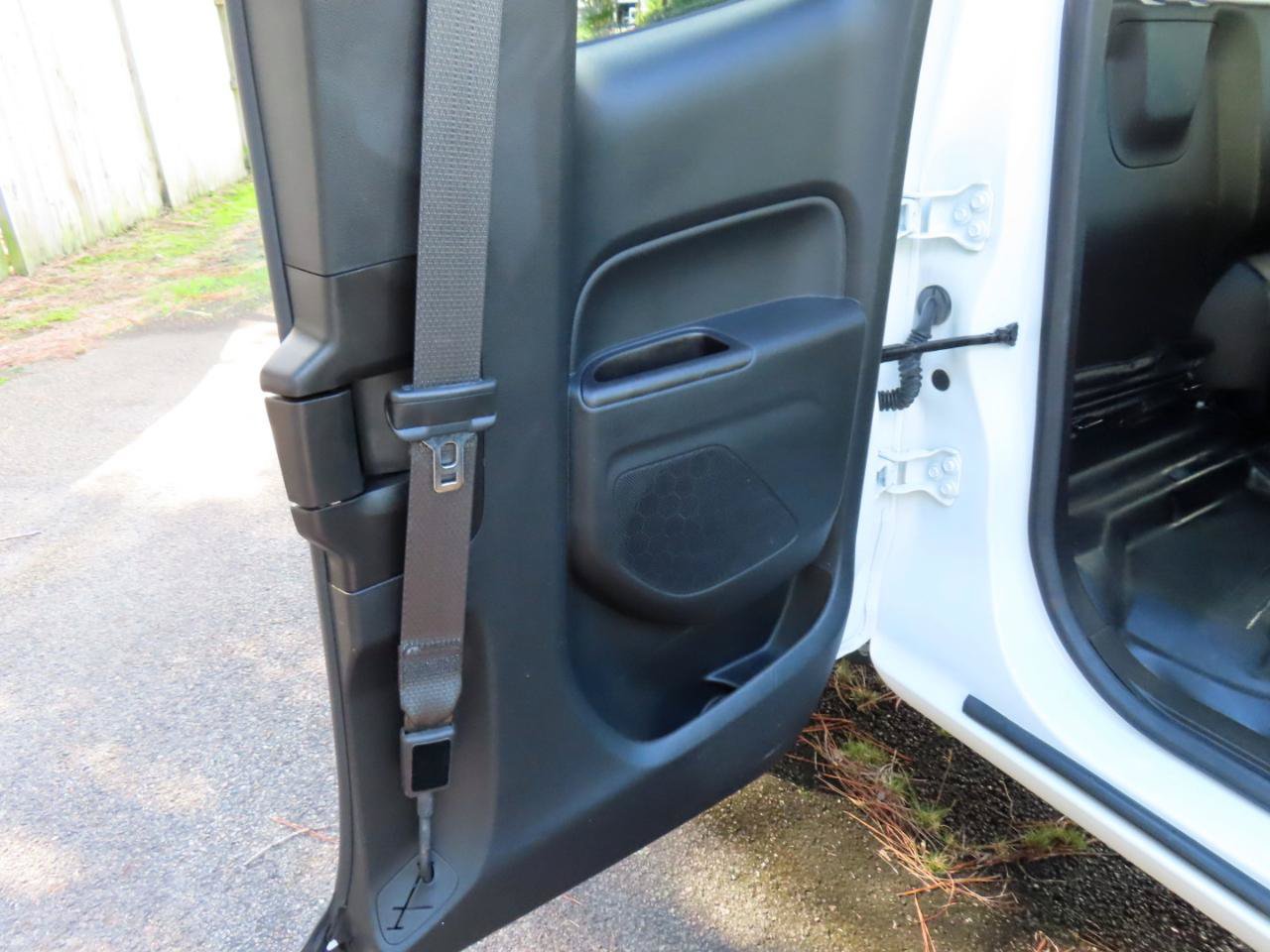 Used 2022 Chevrolet Colorado LT w/ Fleet Safety Package RWD image 21