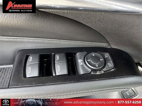 Used 2020 Cadillac CT4 Luxury w/ Sun And Sound Package image 21