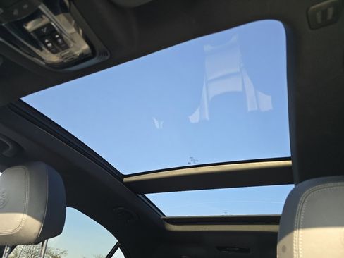 Used 2022 Alfa Romeo Stelvio Ti w/ Active Assist Plus Package image 3