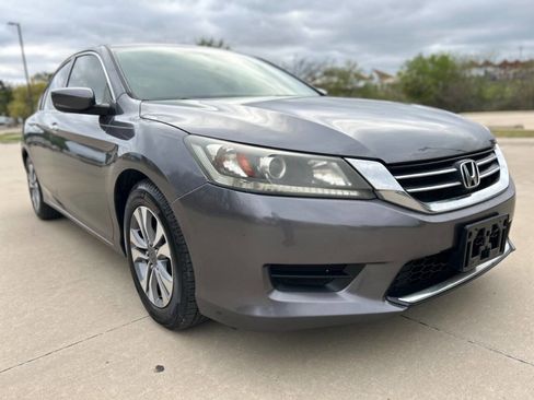 Used 2013 Honda Accord LX image 4