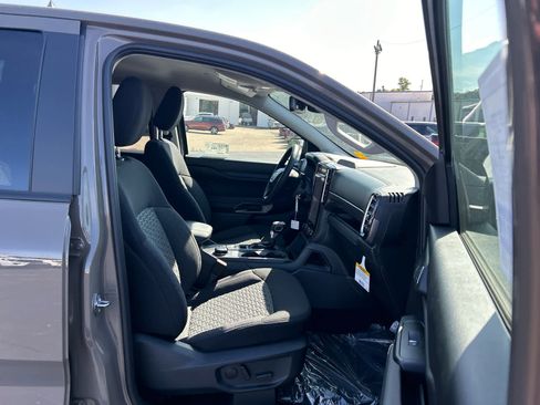 New 2025 Ford Ranger XLT w/ Equipment Group 301A High image 13