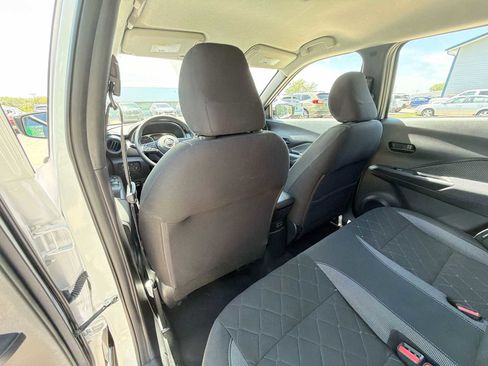 Used 2020 Nissan Kicks S FWD image 15