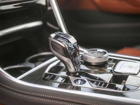 Used 2025 BMW ALPINA B8 xDrive Gran Coupe image 19