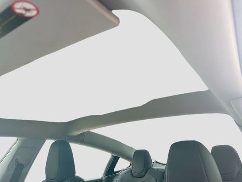 Used 2025 Tesla Model 3 Long Range RWD image 22
