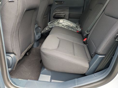 New 2026 Ford Maverick XL image 24