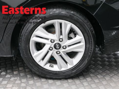 Used 2020 Hyundai Elantra SEL image 8