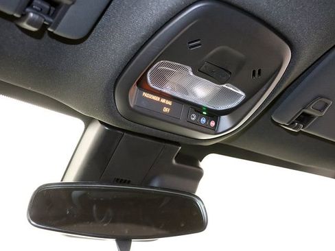 New 2026 Buick Envista Sport Touring image 22