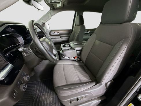 Used 2025 Chevrolet Silverado 1500 LT image 20