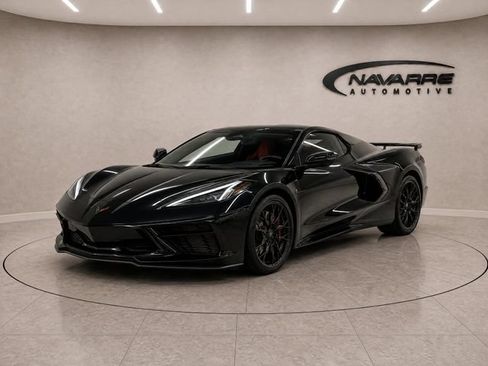 Used 2026 Chevrolet Corvette Stingray Convertible w/ Z51 Performance Package RWD image 3