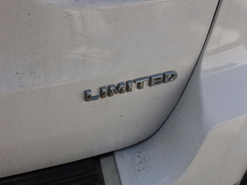 Used 2020 Jeep Grand Cherokee Limited image 7