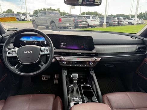 Used 2024 Kia Telluride SX AWD/4WD image 7