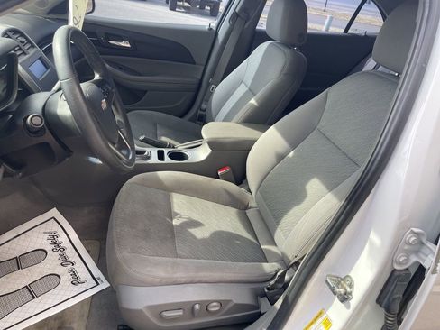 Used 2016 Chevrolet Malibu LS image 22