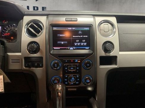 Used 2014 Ford F150 FX4 w/ Equipment Group 402A Luxury AWD/4WD image 3