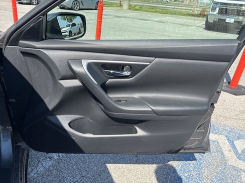 Used 2017 Nissan Altima 2.5 S w/ Power Driver Seat Package image 52