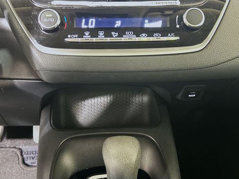 Used 2023 Toyota Corolla LE FWD image 22