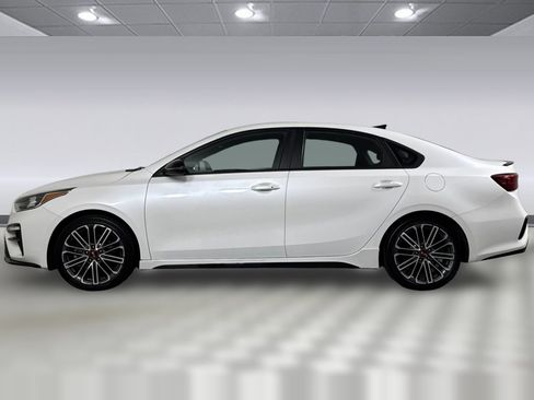 Used 2021 Kia Forte GT image 2