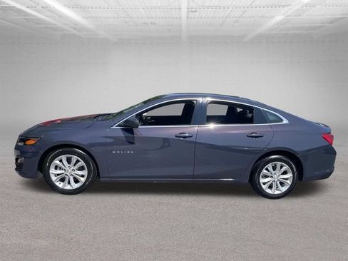 Used 2025 Chevrolet Malibu LT FWD image 12