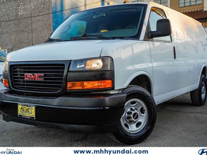 Used 2022 GMC Savana 2500 w/ Driver Convenience Package