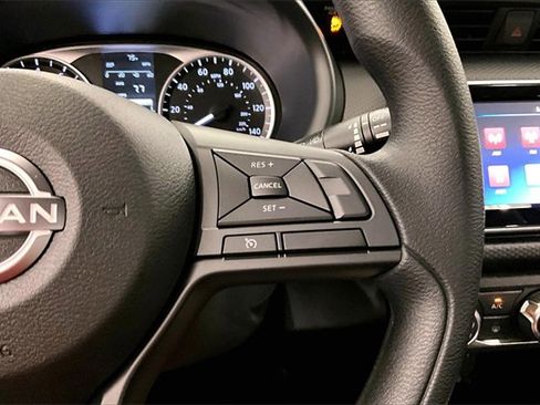 New 2025 Nissan Kicks Play S image 20