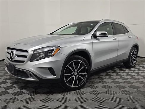 Used 2016 Mercedes-Benz GLA 250 GLA 250 image 1