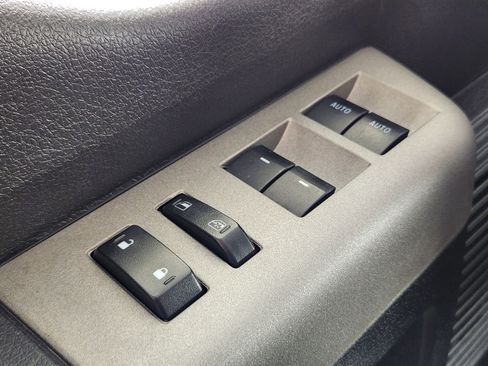 Used 2016 Ford F350 Lariat w/ Lariat Ultimate Package image 18